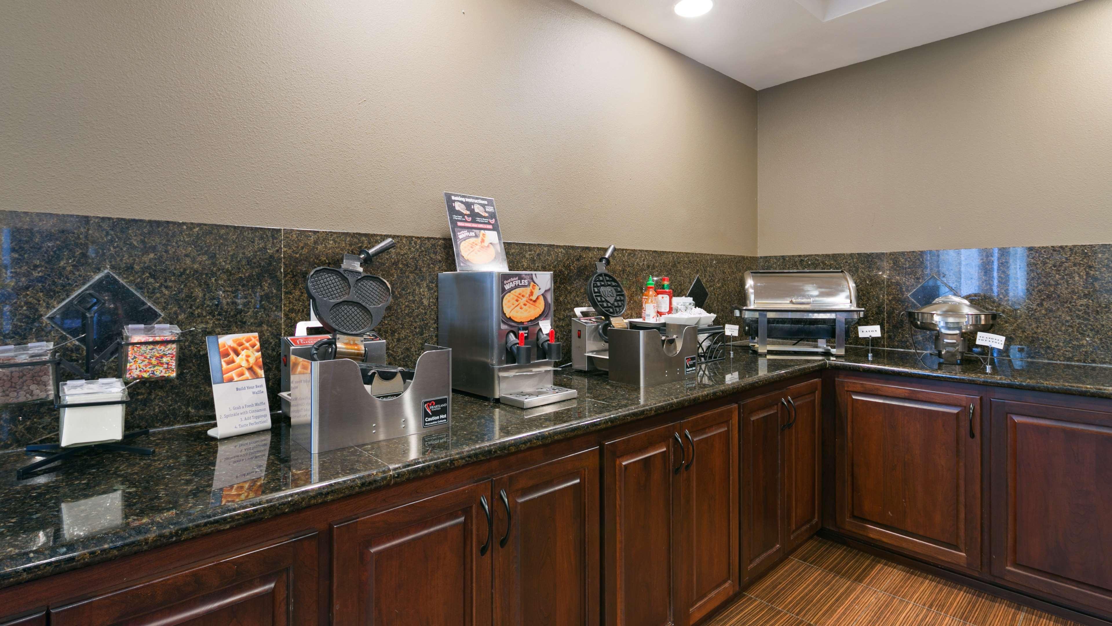 Best Western Plus Port Of Camas-Washougal Convention Center Buitenkant foto